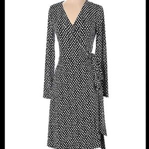 Banana Republic wrap dress, navy and white, NWOT